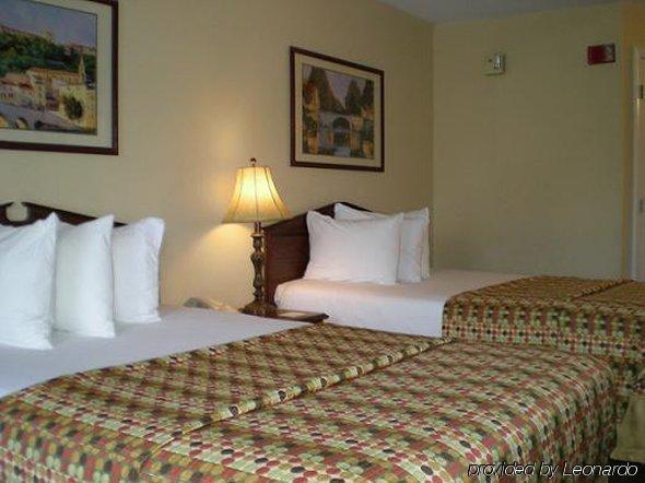 Baymont By Wyndham Valdosta At Valdosta Mall Habitación foto
